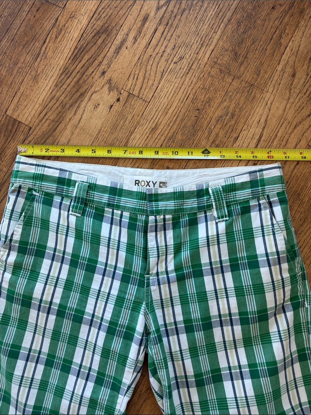 Vintage Roxy Green, Blue, and White Plaid Bermuda Shorts, size 7 - Picture 2 of 6